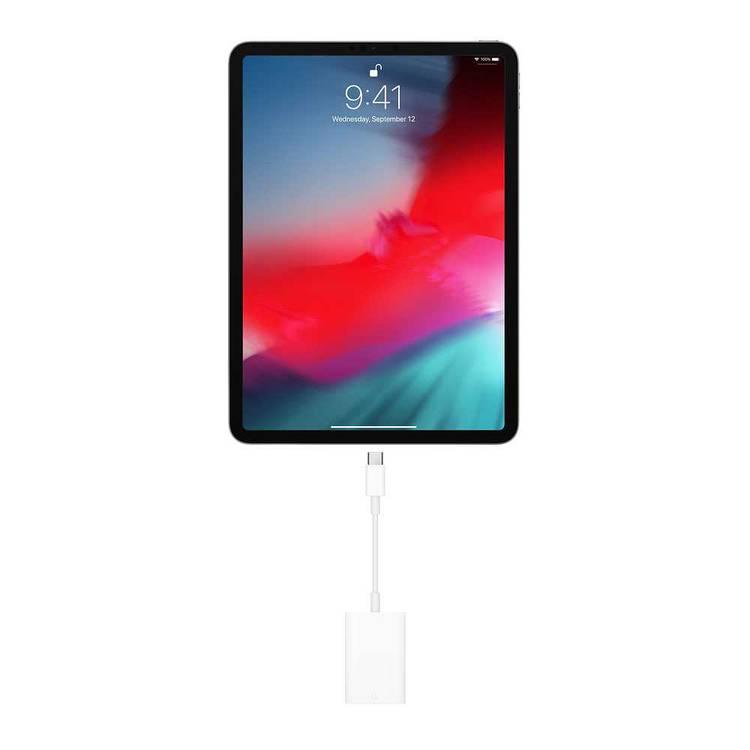 Apple USB-C to SD Card Reader - White