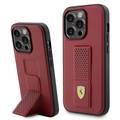 جراب Ferrari HC Grip مزود بشعار معدني ومخرم - iPhone 14 Pro - أحمر