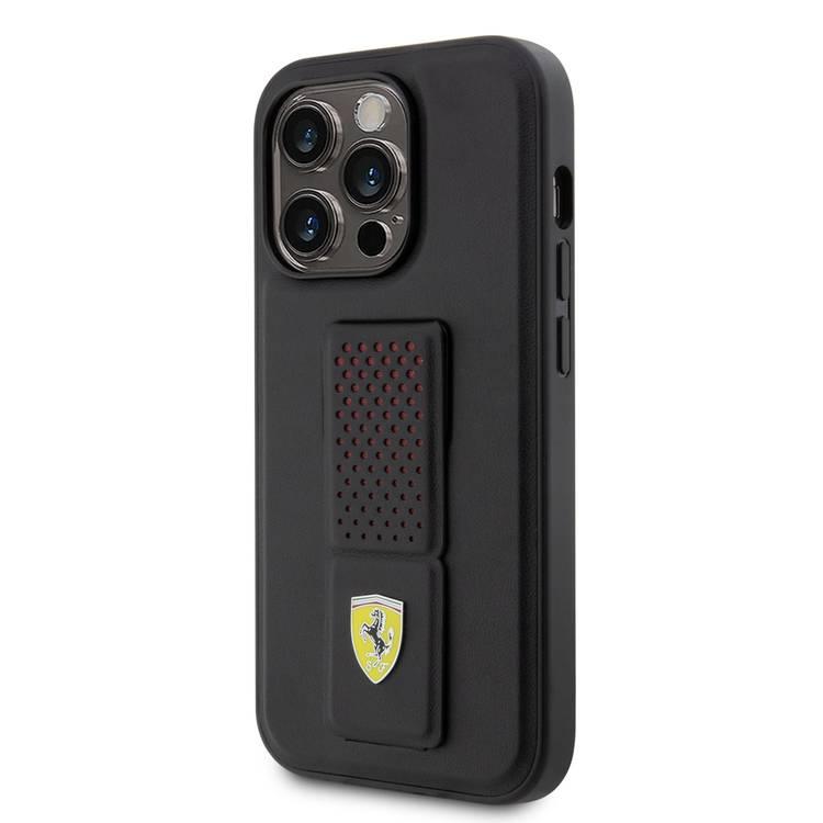 جراب Ferrari HC Grip مزود بشعار معدني ومخرم - iPhone 14 Pro - أسود