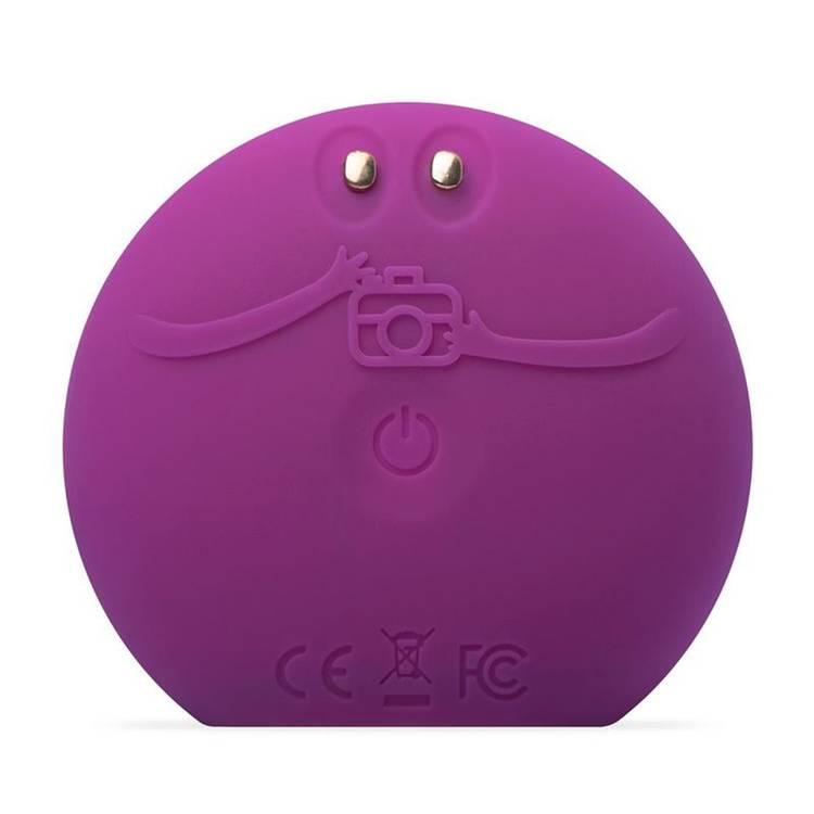 Foreo Luna Fofo Smart Cleansing Massager & Skin Analyzer - Purple