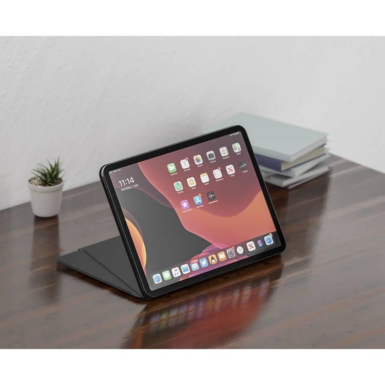 حافظة Levelo Luxora Folio لجهاز iPad Pro مقاس 13 بوصة، مع ثبات مغناطيسي قوي وتصميم متعدد الطيات وارتفاع قابل للتعديل